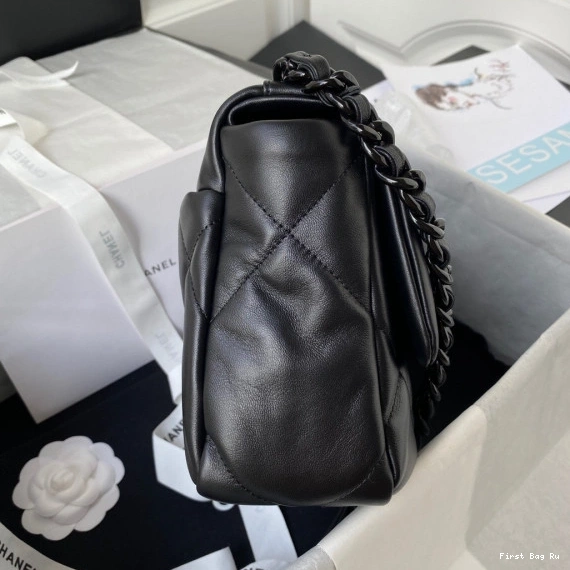 Firstbag Ru BAG 30cm CHANEL FLAP 26cm 19 0804